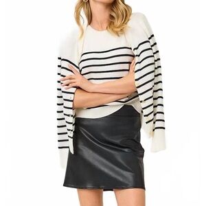 Lilly Pulitzer Sarissa Stretch coated Noir Mini Skirt